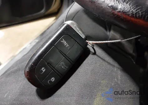 2013 Dodge Charger Police z USA, uszkodzony, nr VIN 2C3CDXAT3DH620107